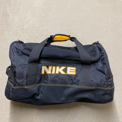 Nike Duffle Bag Schwarz Gelb Spellout Swoosh True Vintage 90er Sporttasche