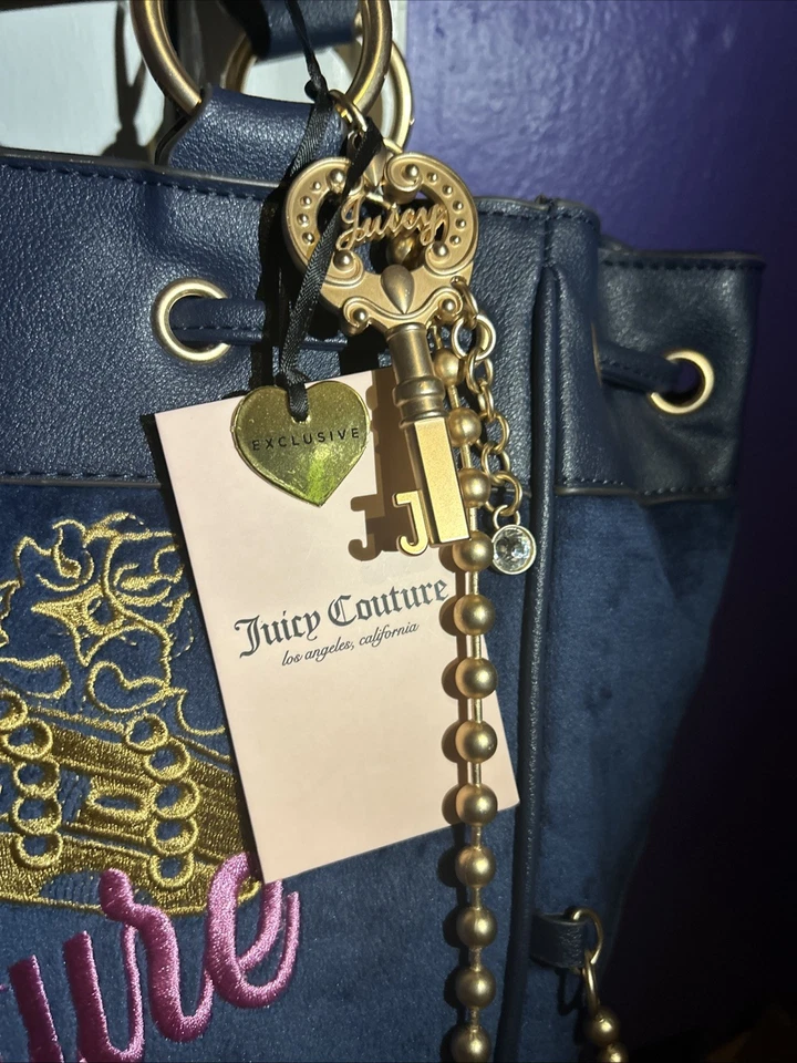 Exclusivo Bolso de Mano Regal Blue The Key to My Heart Juicy Couture Y2K Daydreamer  Foto 2 de 4