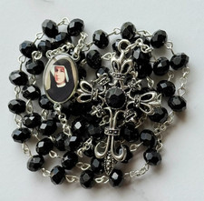 Black Colour Crystal Glass Bead Rosary Necklace with Europe Gothic Silver Cross