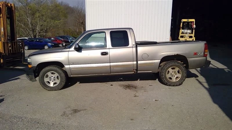 2001 Chevrolet Truck Silvrdo15 Passenger Side REAR Inner Door Trim Panel - Image 2 of 4