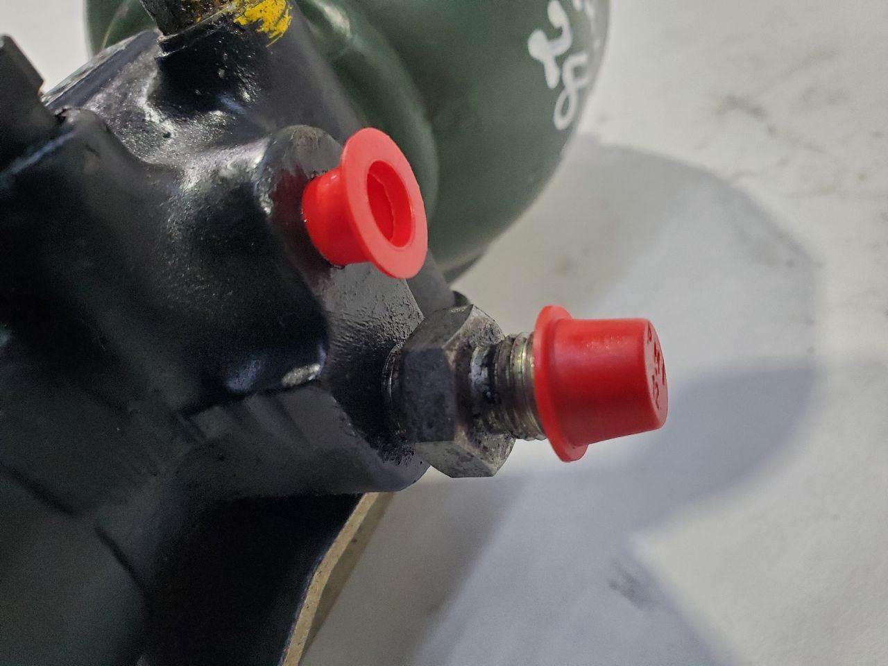 Bentley Turbo R 1991 Rear Right Brake accumulator
