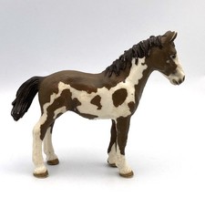 Schleich PINTO YEARLING FOAL Brown White Horse 2010 Animal Figure Retired 13695