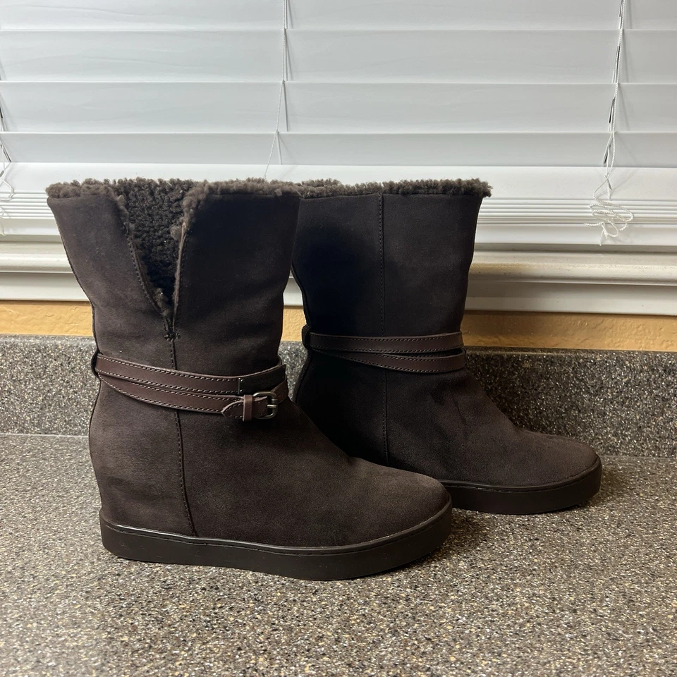 Botas de gamuza Coach Norell para mujer talla 7,5B cuña oculta marrón forro Sherpa Foto 3 de 4