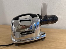 Omega 8006 Nutrition Center Quiet Dual Stage Slow Speed Masticating Juicer