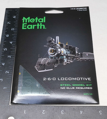 2-6-0 Steam Locomotive w/tender 187pc Steel Model Kit MMS190 Metal Earth NEW