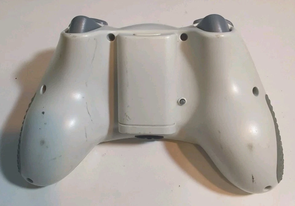 XBox 360 - Datel Wireless Controller V2 - White - AS163 - Image 2 of 3