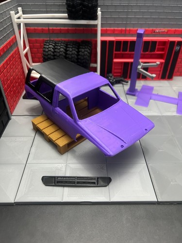 RC 3D Printed Body 1/24 scale, based on a old Toyota 4 Runner - Picture 5 of 6