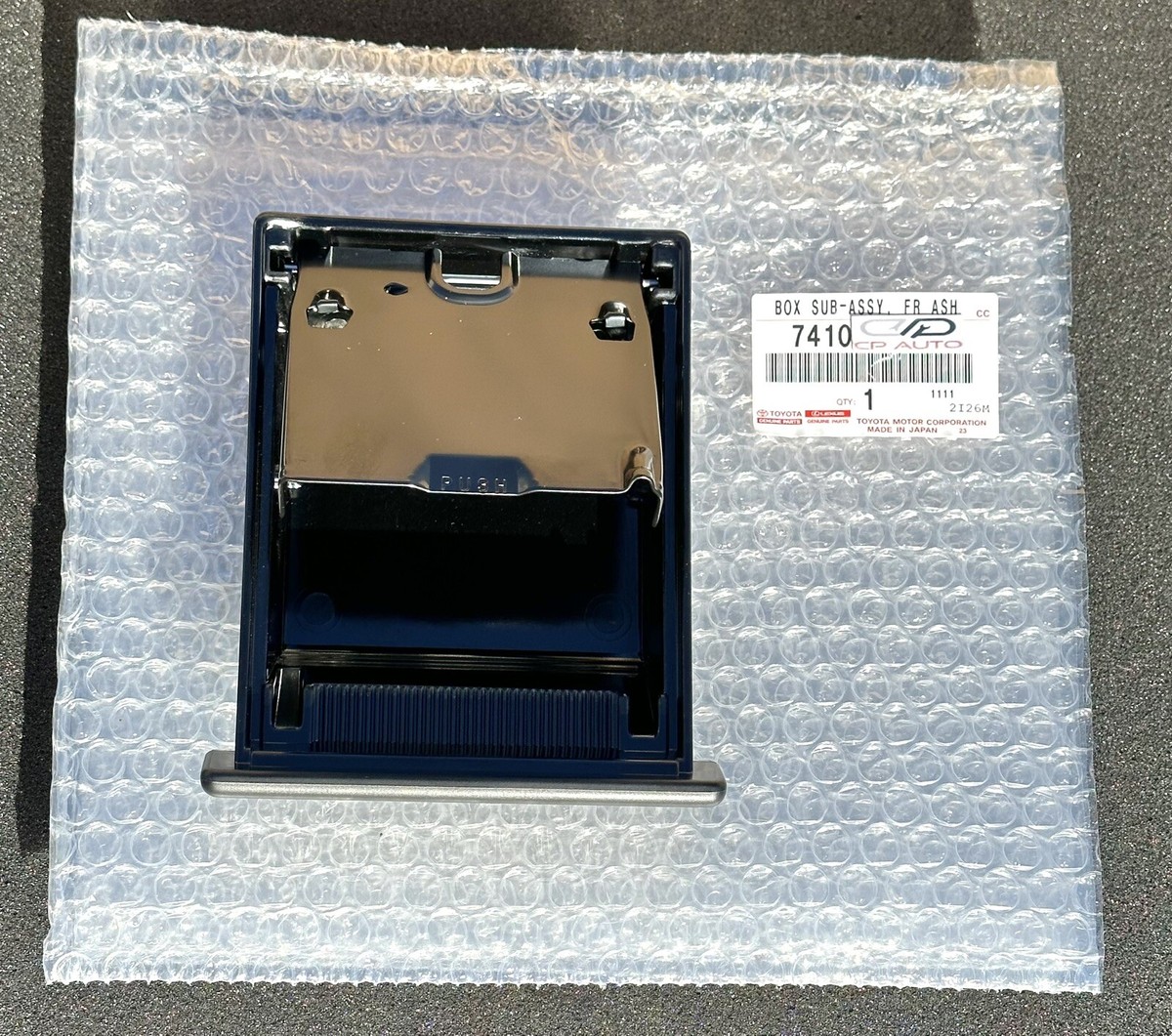 95 - 97 TOYOTA LAND CRUISER FZJ80 FRONT DASH ASH TRAY ASHTRAY OEM