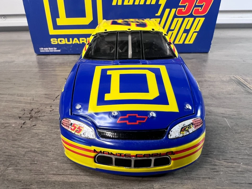 RARO* Kenny Wallace #55 Square D 1999 1/24 CWB Banco Diecast Foto 4 de 4