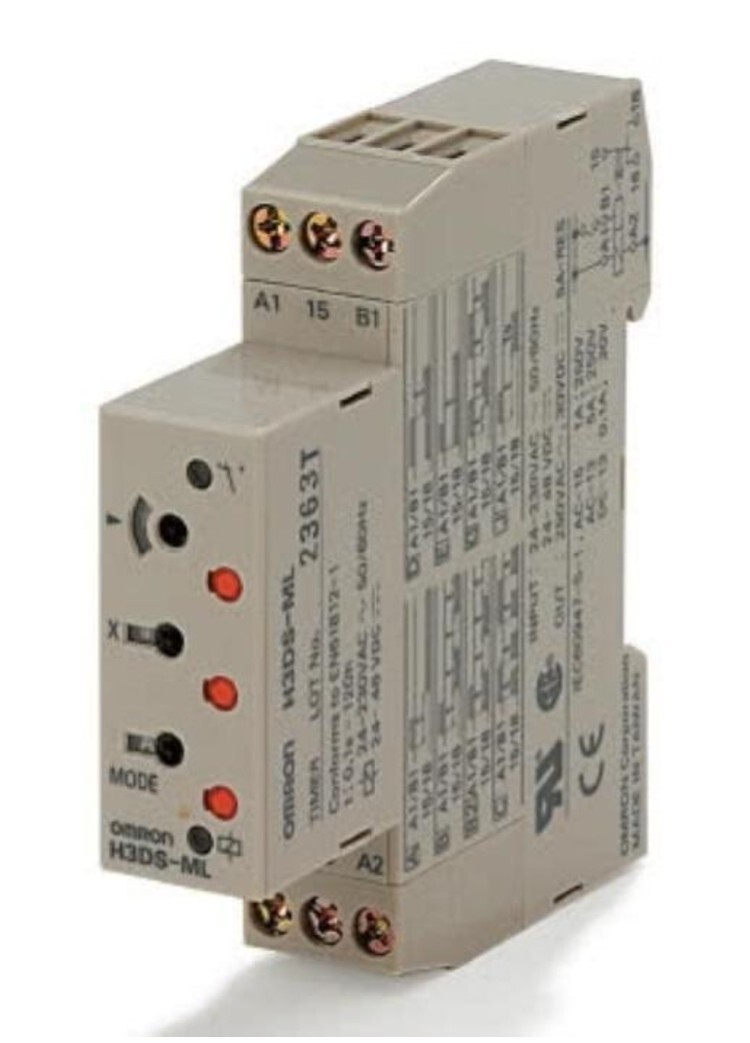 Relè Temporizzatore multifunzione Omron 24V a 230 VAC