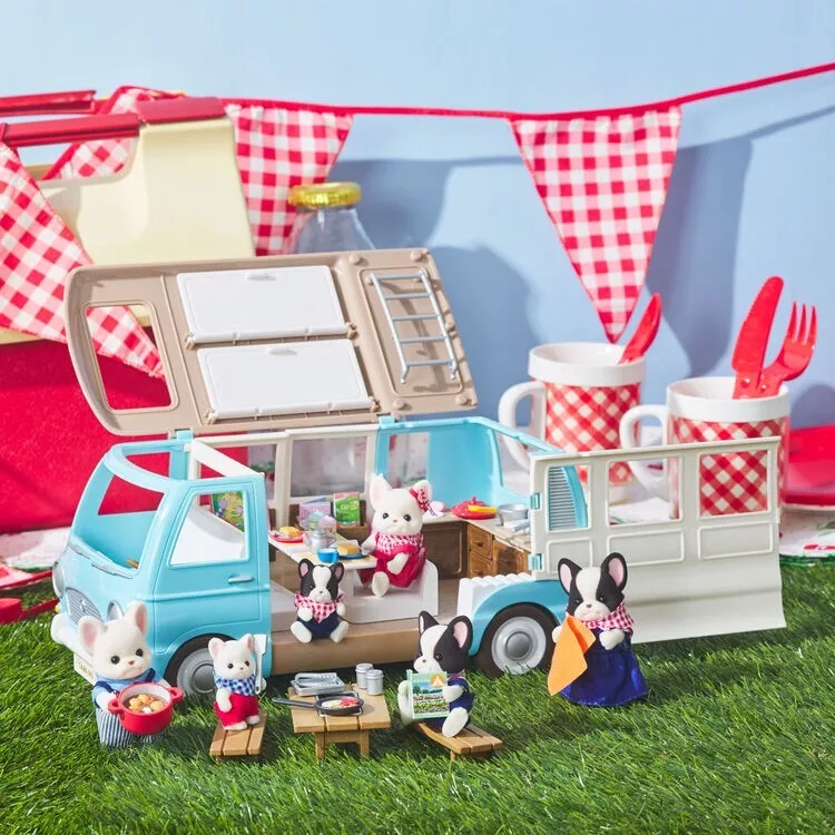 Epoch Sylvanian Families Calico critters Camper Van New