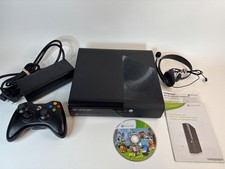 Xbox 360 E 1538 Console 250GB HDD w/OEM Contr...