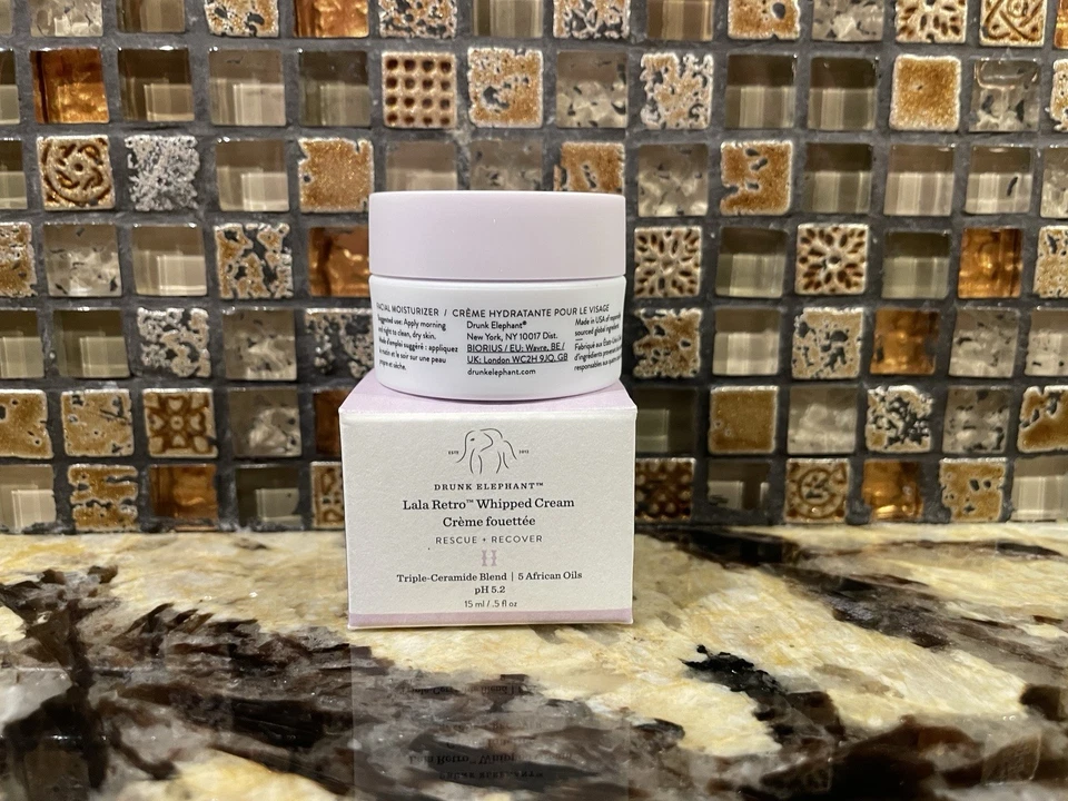 Paquete 3 Crema Batida Retro Drunk Elephant Lala 0.5oz cada una - 1.5oz Total Foto 3 de 4