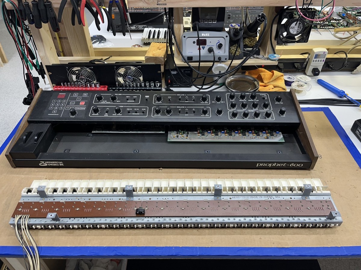 Sequential Circuits Prophet-600 Keyboard Analog Synthesizer