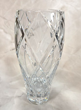 Cut Crystal Vase Clear Glass Diamond Pattern Heavy Base 8  Floral Decor
