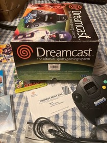 SEGA DREAMCAST Black sports edition complete in Box Bundle Gamin System