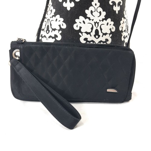Travelon quilted crossbody/wristlet bag 