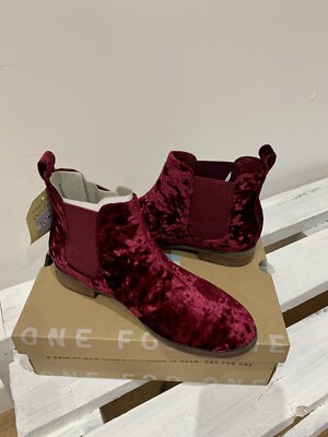 Neu im Karton Tom's Ella Crushed Velvet Black Cherry Stiefeletten Chelsea Boots Gr. UK 5 37,5
