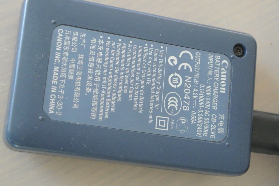 Canon Genuine CB-2LVE - Battery Charger + NB-4L Battery Pack - Image 4 of 4