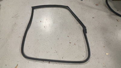 2002-2013 MINI Cooper Hatchback Right Pass Door Seal 51767151384