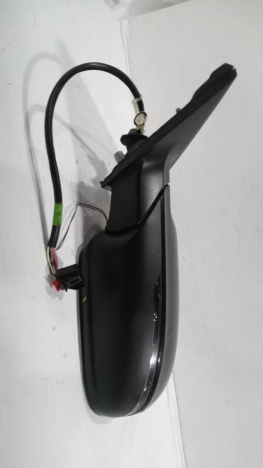2015 Audi A4 Left Door Mirror Assembly Black, 127K Miles, OEM Quality Foto 3 de 4