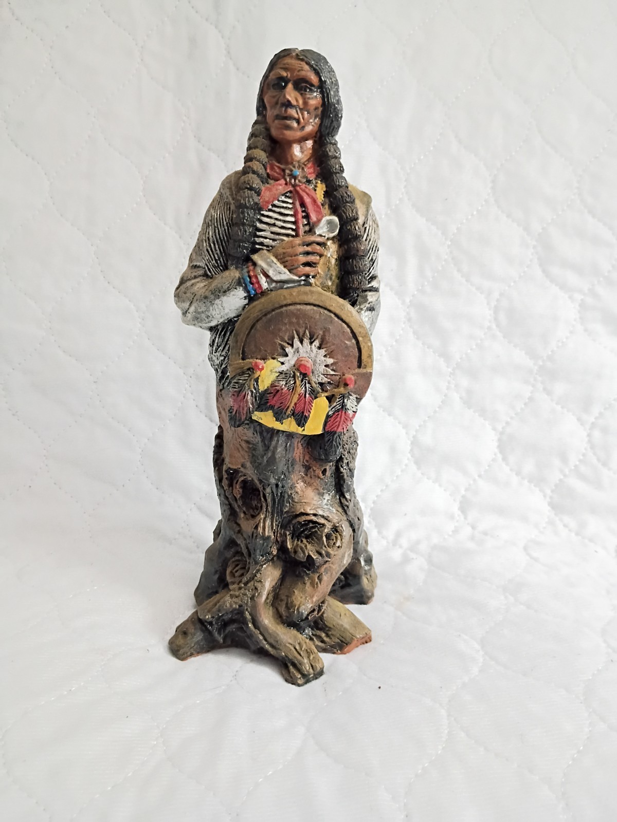 Young's Inc. Native/Indigenous American 9 Inch Statue Vintage