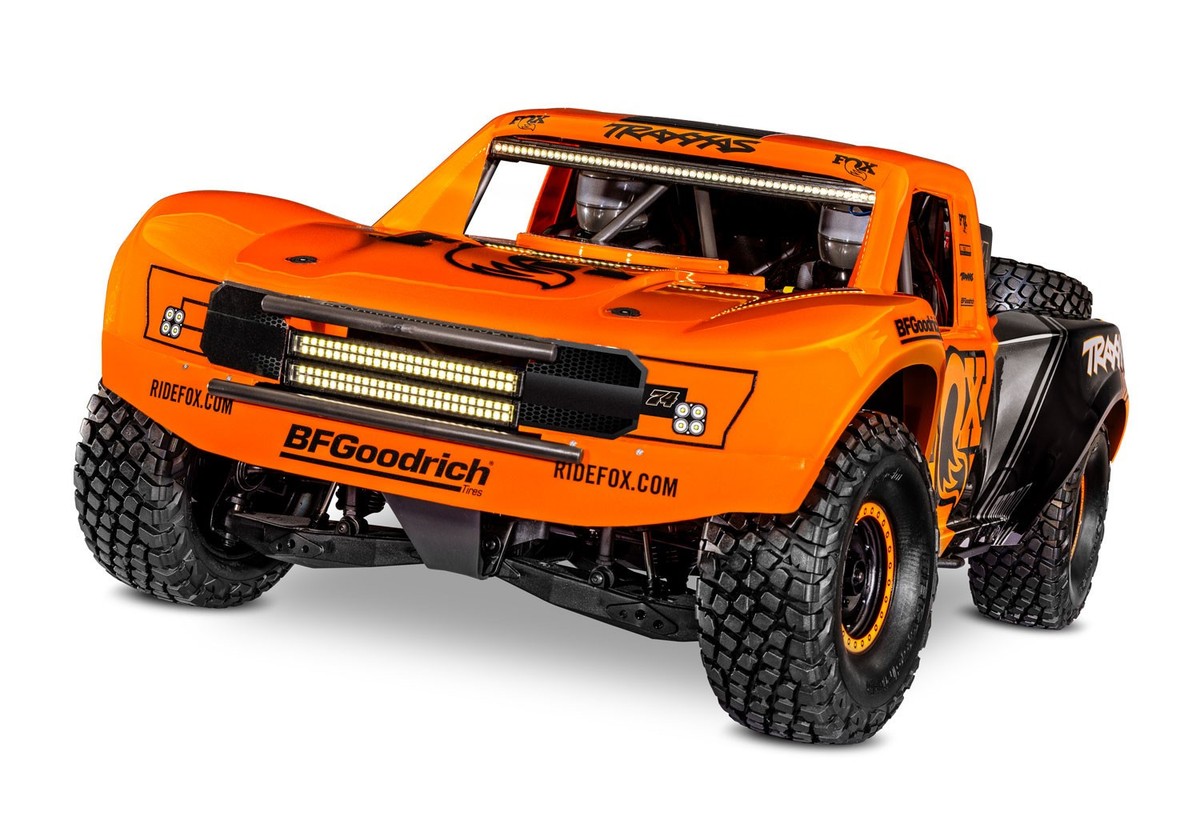 TRAXXAS UDR 1/8スケール　未使用 Traxxas FOX Series Unlimited Desert Racer UDR 6S RTR 4WD Race