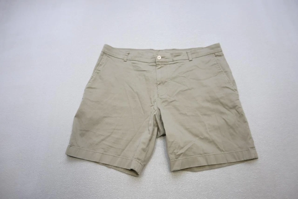 Southern Tide SkipJack Khaki Shorts Beige Flat Stretch Chino " INS Mens Sz 38 - Image 2 of 4