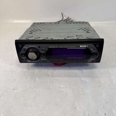 Sony CDX-GT500 Old School Car Stereo Graphics!! | TESTED