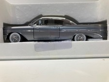118 Sunstar Platinum Collection Series 1959 Pontiac Bonneville Nib 118 Sunstar Platinum Collection Series 1959 Pontiac Bonneville Nib