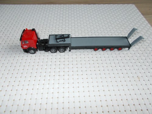 Herpa  HO  Mercedes Schwertransport   Scholpp - Bild 1 von 3