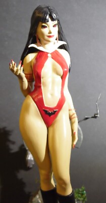 Vampirella Diorama 3D FanArt 23 cm Einzelstück****