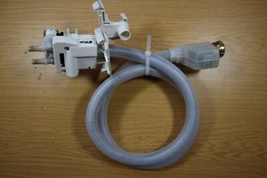 Bosch / Siemens Aquastop 9000228649 Bitron Typ 87 Zulaufschlauch #168