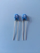 2x S07K250 SIEMENS VARISTOR 390V 1.2KA DISC 7mm S+M 69-X3044 2/units