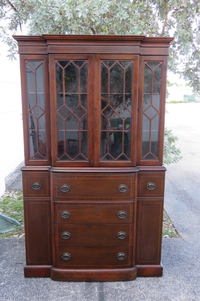 Maddox Mahogany Breakfront China Display Cabinet Cupboard 3595 | eBay