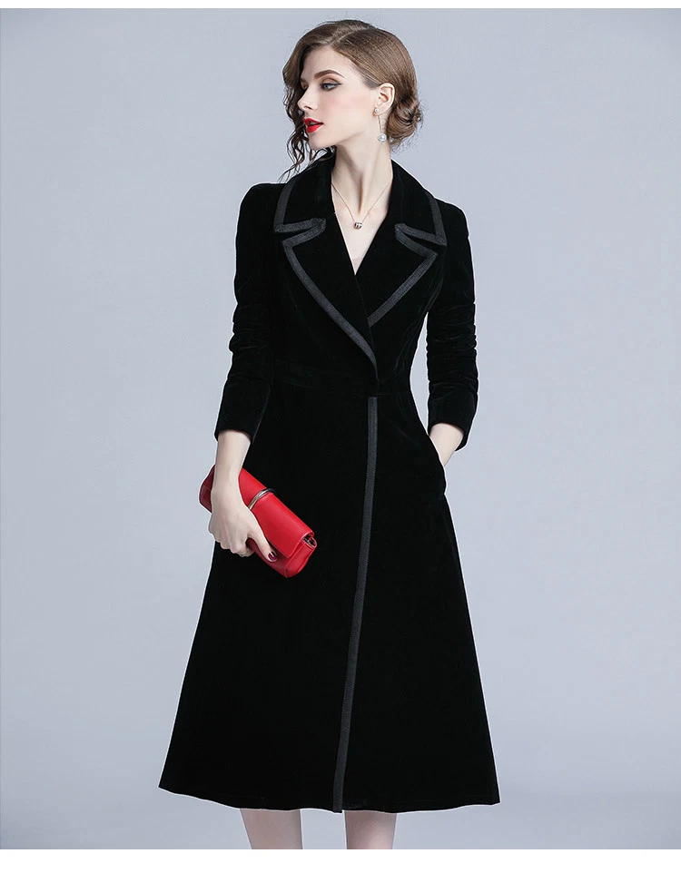 Long black top velvet coat