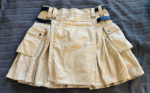 Sport Kilt $90 Gen 2 Commando Khaki Tan Cargo Pockets Leather Snap Sz 44 XXL