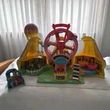 Fisher Price Sweet Streets Country Fair