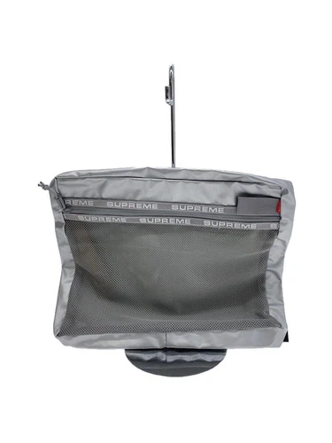 Supreme Autre Organisateur Pochette Set Sac Pochette Polyester Argent Occasion