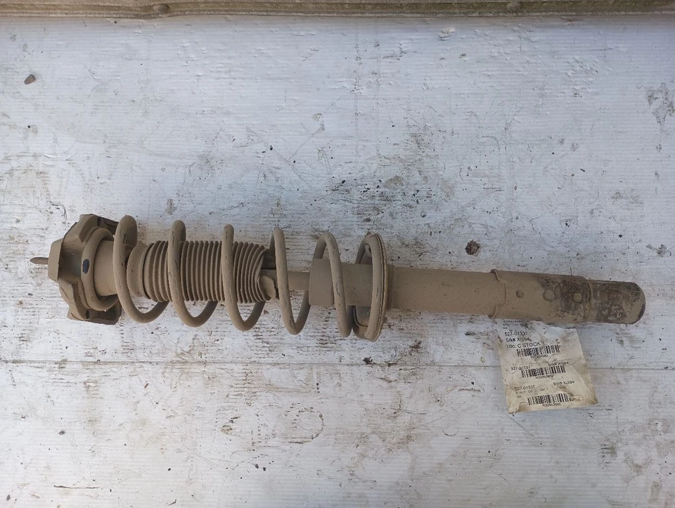 Puntal trasero Chevrolet Malibu 2003 2953680 Foto 2 de 4