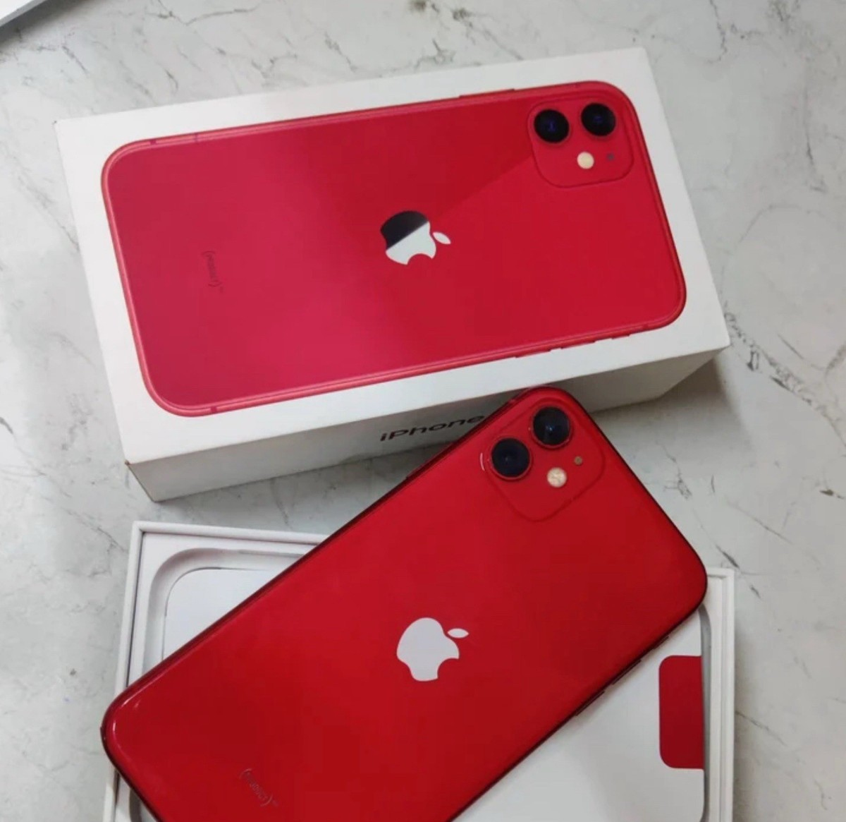 iPhone12 レッド64GB Apple iPhone 12 Unlocked 64GB Red with Super Retina XDR Display