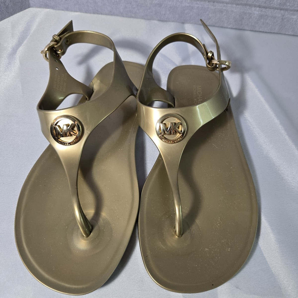 Michael Kors Sz 6M Gold MK Jelly Sandals Flip Flop Sling Backs Thong Women's