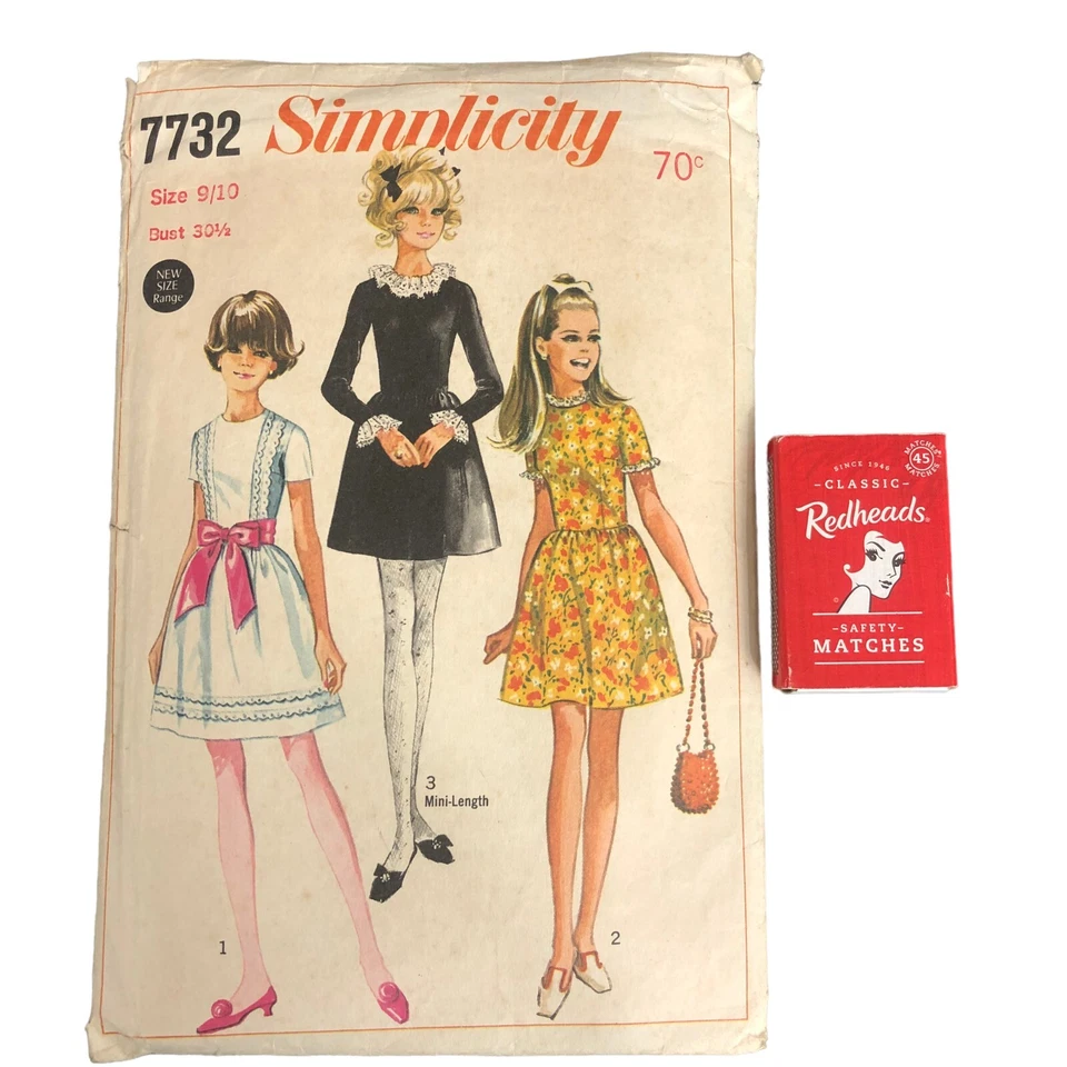 Sewing Pattern Dressmaking Vintage Simplicity 7732 1968 Girl's Size 9/10 Dress - Image 2 of 4