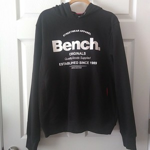 bench hoody