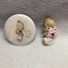2 Precious Moments Jonathan  David Pins JESUS IS THE LIGHT You Are Always There