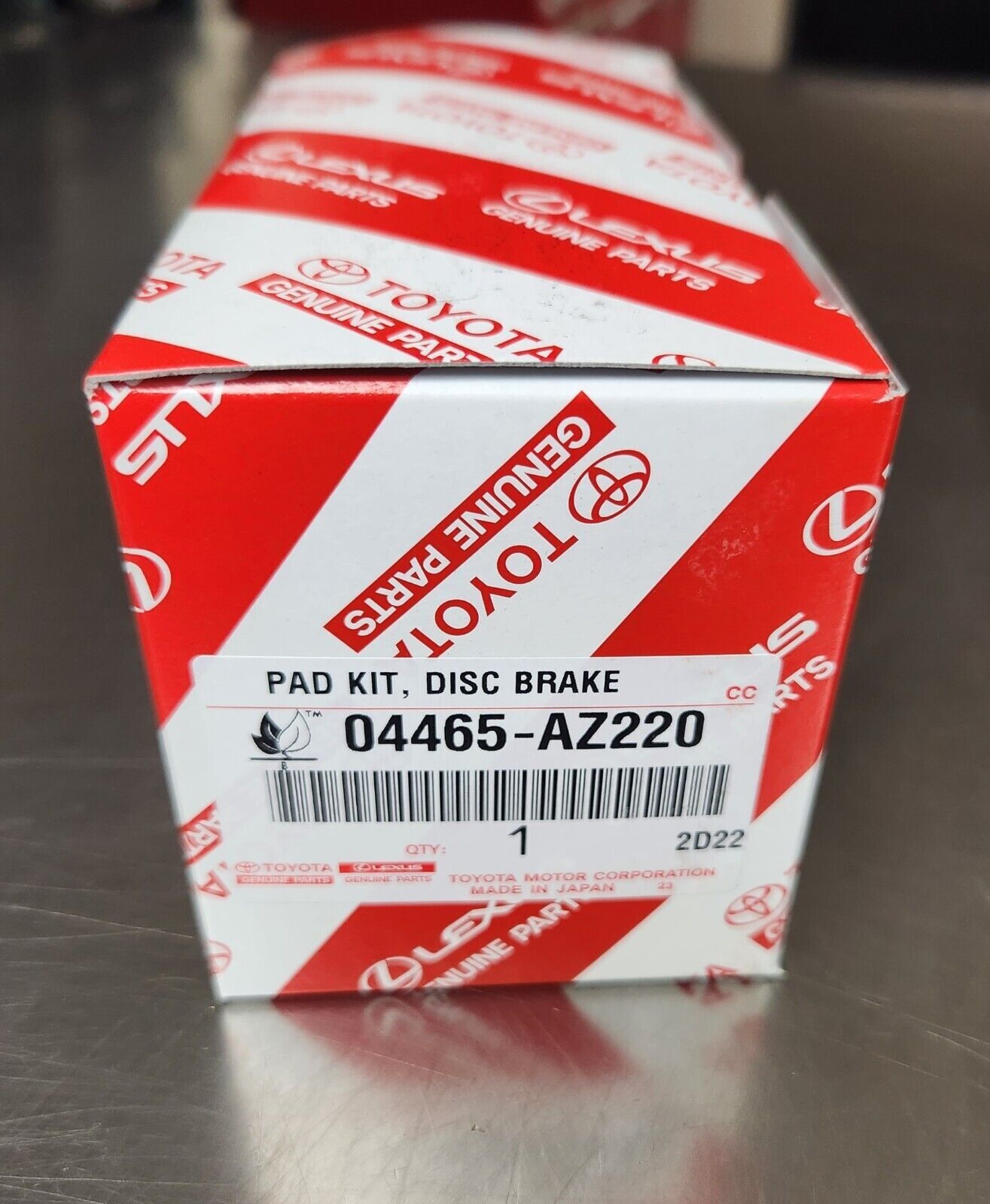 2007-2021 Toyota Tundra Land Cruiser Front Brake Pad Set Genuine OEM 04465-AZ220