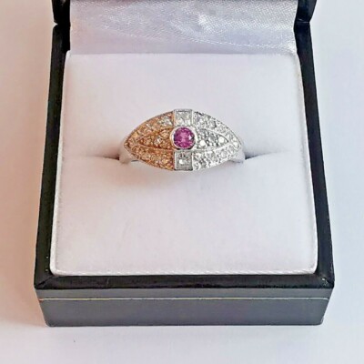 18kt 750 WEISSGOLD SAPHIR & DIAMANT CLUSTER RING Bootsform besetztes Zifferblatt