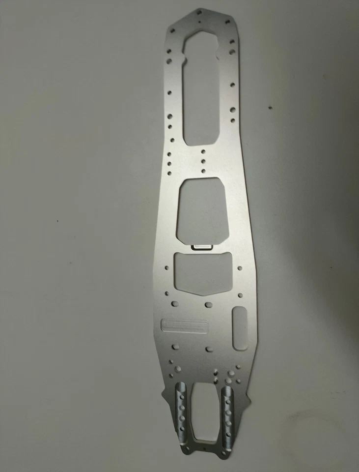 KYOSHO FM345 CHASSIS FANTOM PISTE 1/8° NEUF - Photo 4/4