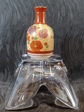 Antique Japanese Meiji Kutani Floral & Moriage Gold Trim Porcelain Vase