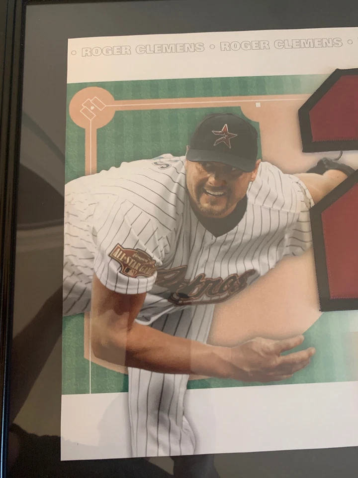 Roger Clemens Memorabilia 22 Jersey Número Conmemorativo 53 de 100 21.5" x 16" Foto 3 de 4